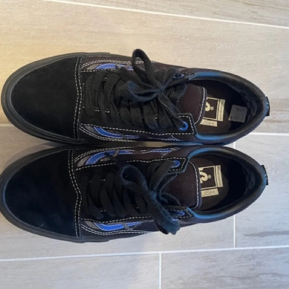 Vans Skate Old Skool Breana Geering Blue/Black with snake motif - Picture 8 of 11